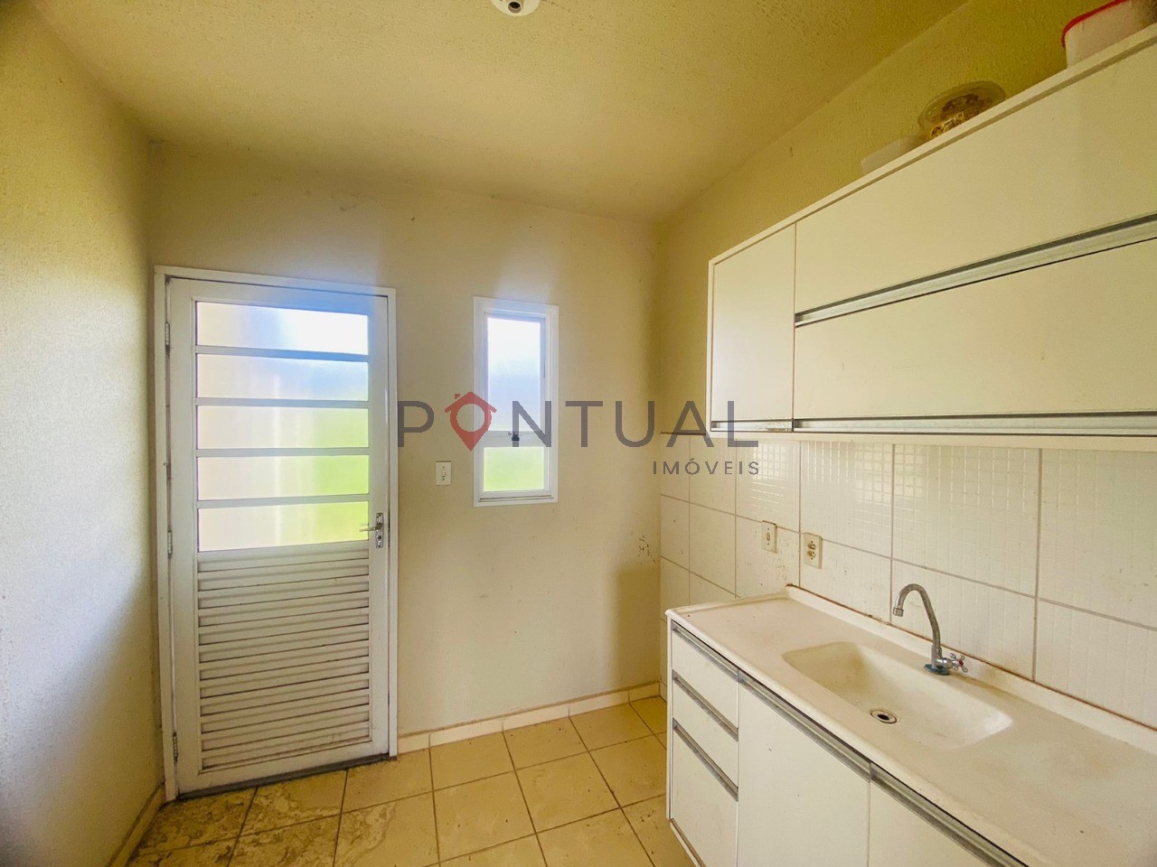 Aluguel de casa em marília-sp, bairro residencial vida nova 