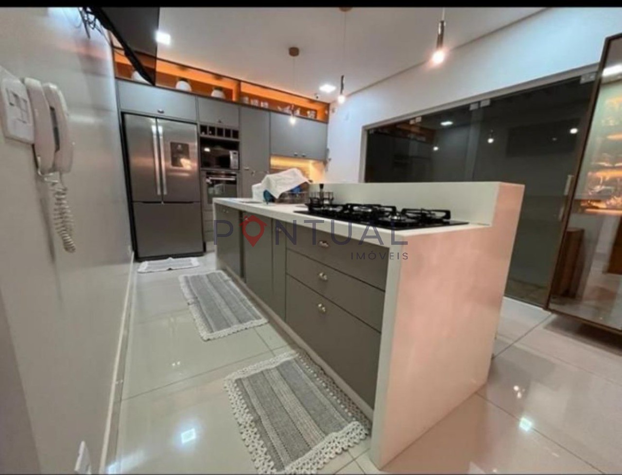 Casa à Venda Jardim Maria Izabel Marília SP 3 Suítes Piscina R$ 990 mil Valor Negociável com a Pontual Imóveis sua imobiliária em Marília