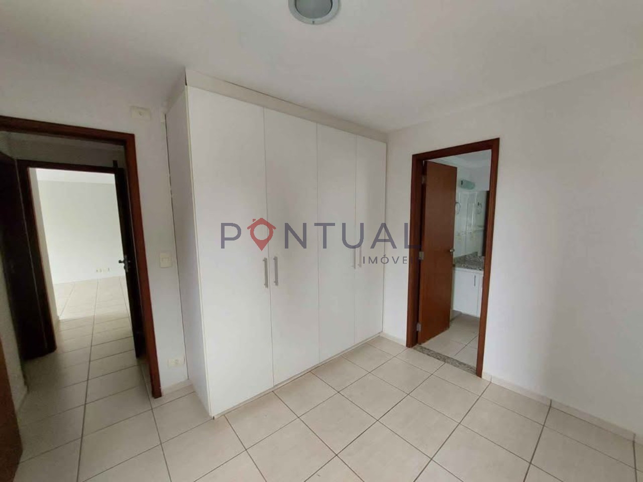 Apartamento Completo no Edifício Manhattan - Barbosa Marília 2 Quartos com Suítes