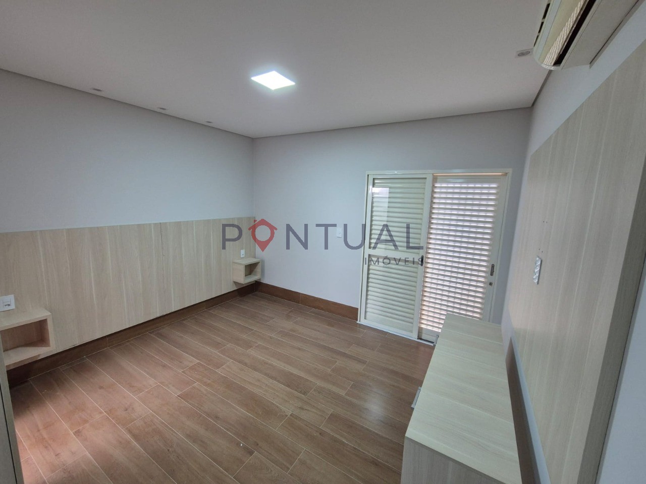 Casa em condomínio fechado à venda ou para alugar em marília
