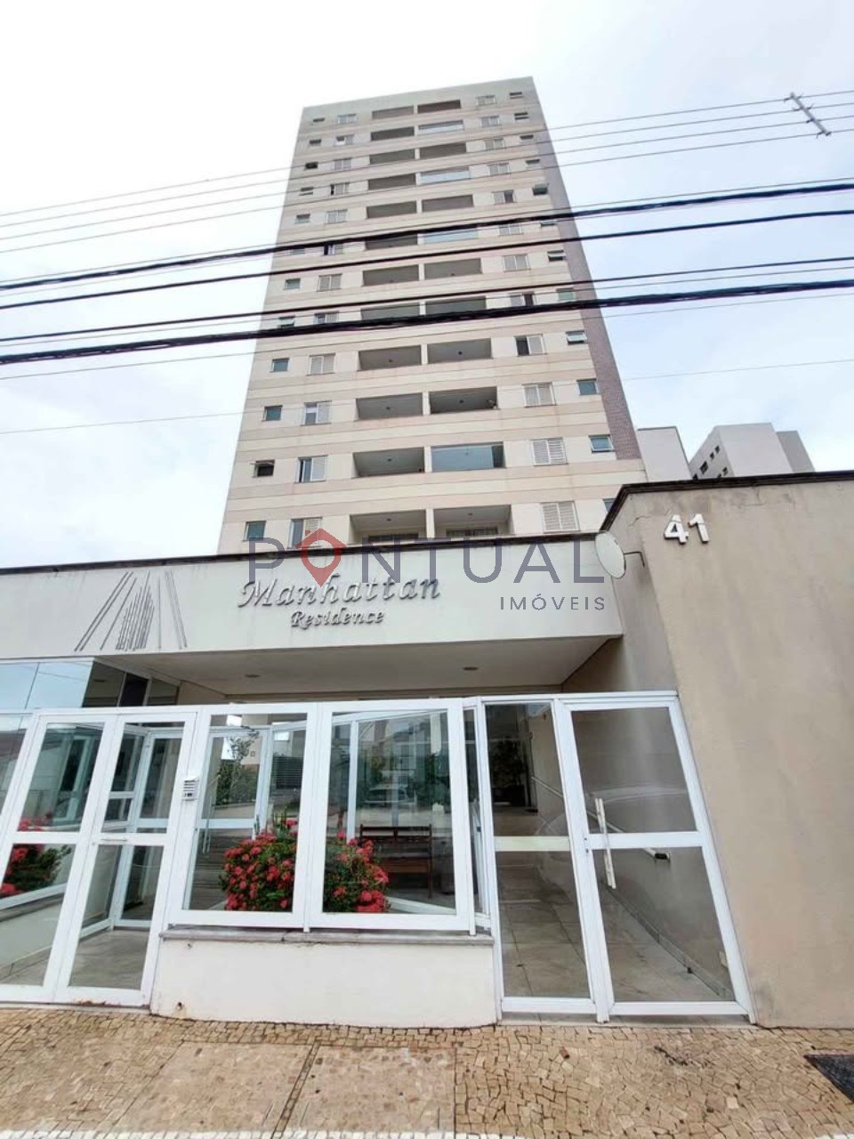 Apartamento Completo no Edifício Manhattan - Barbosa Marília 2 Quartos com Suítes