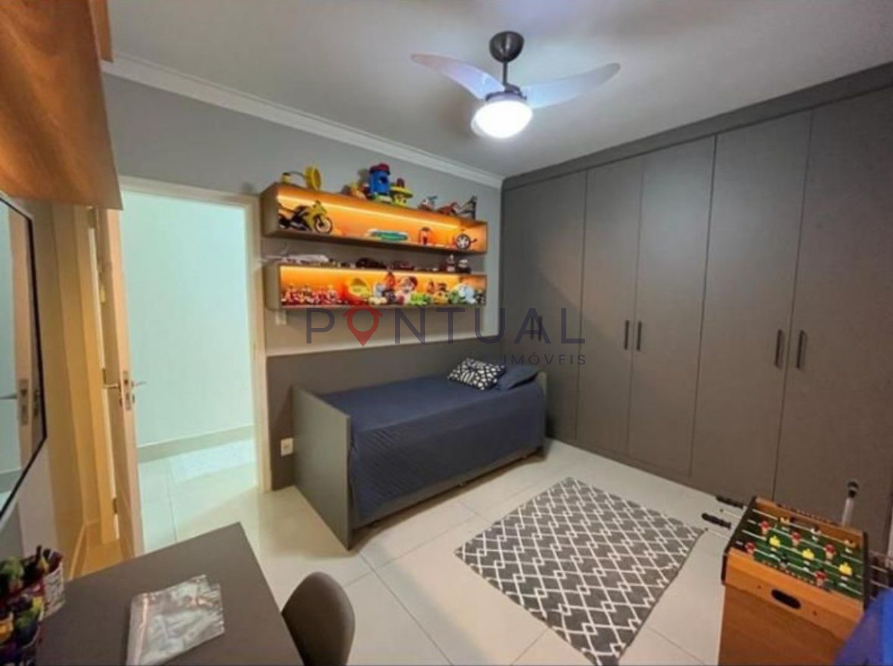 Casa à Venda Jardim Maria Izabel Marília SP 3 Suítes Piscina R$ 990 mil Valor Negociável com a Pontual Imóveis sua imobiliária em Marília