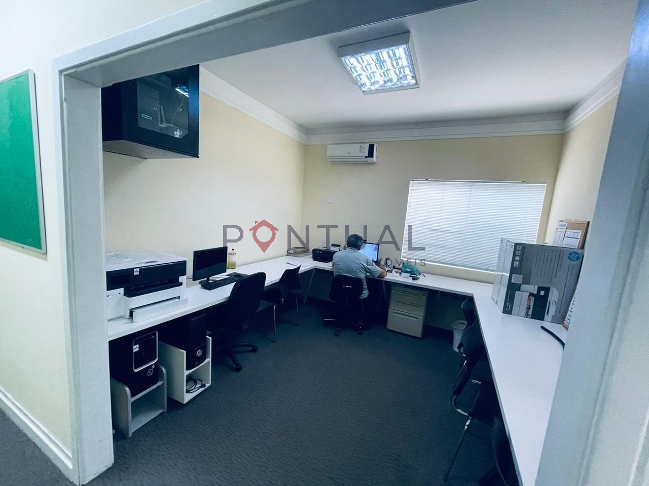 Aluguel de sala comercial de alto padrão em marília-sp, jard