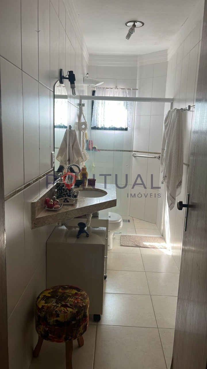 Casa em Condomínio à Venda em Marília. Venha conhecer!