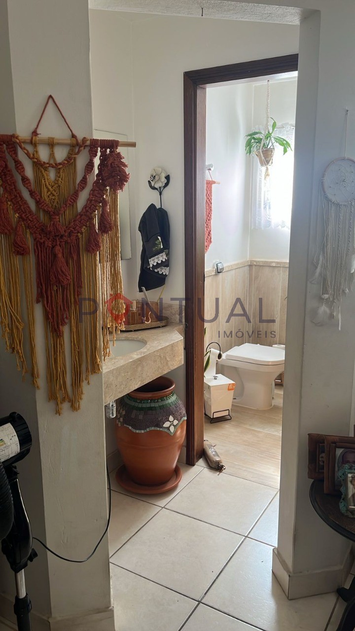 Casa em condomínio à venda em marília. Venha conhecer!