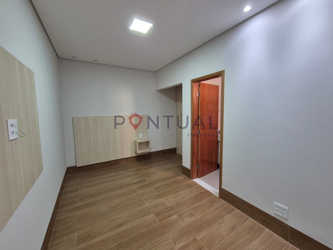 Casa em condomínio fechado à venda ou para alugar em marília