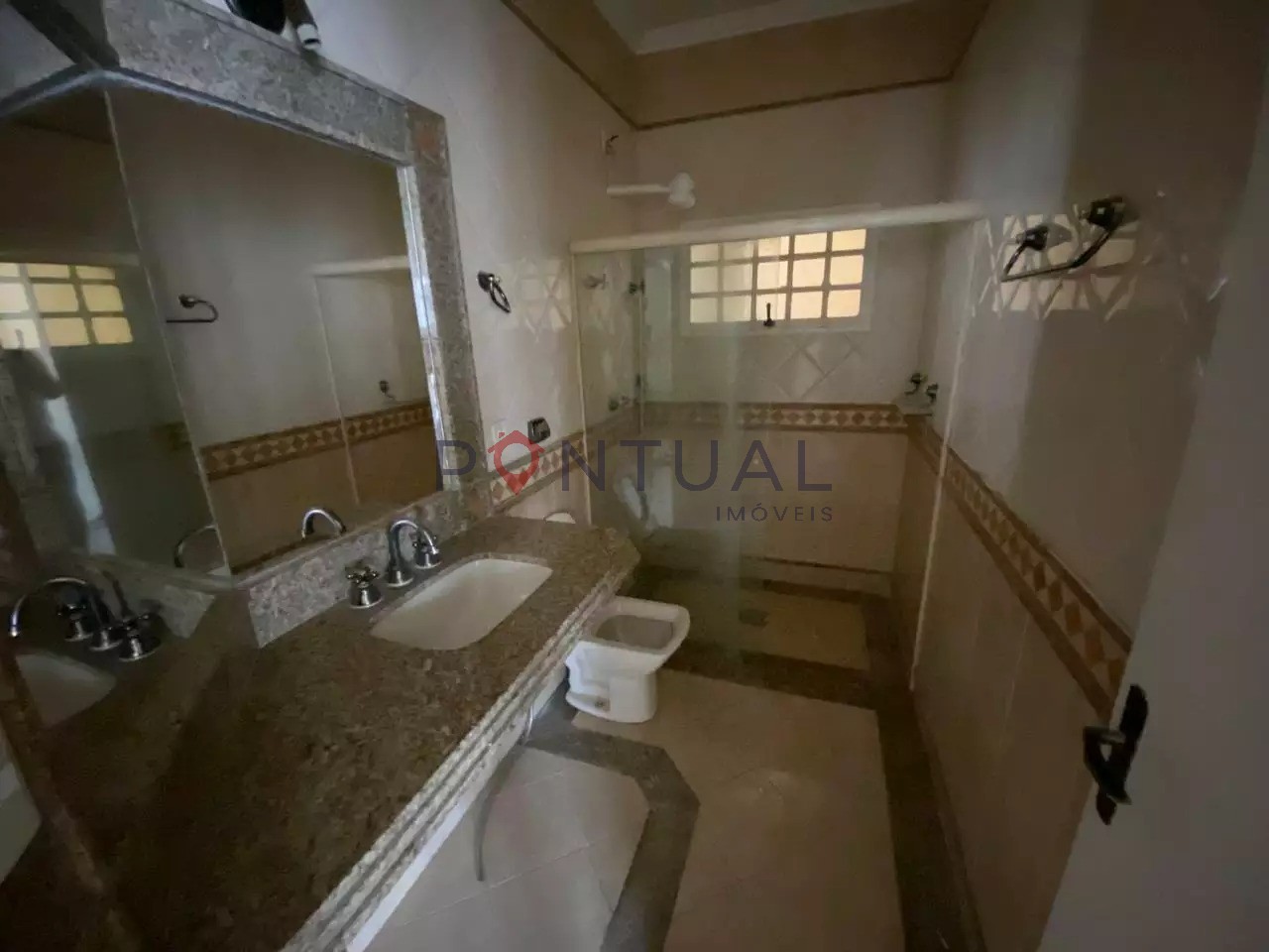 Casa para locação em Marília-SP, Jardim São Francisco. Venha conferir!