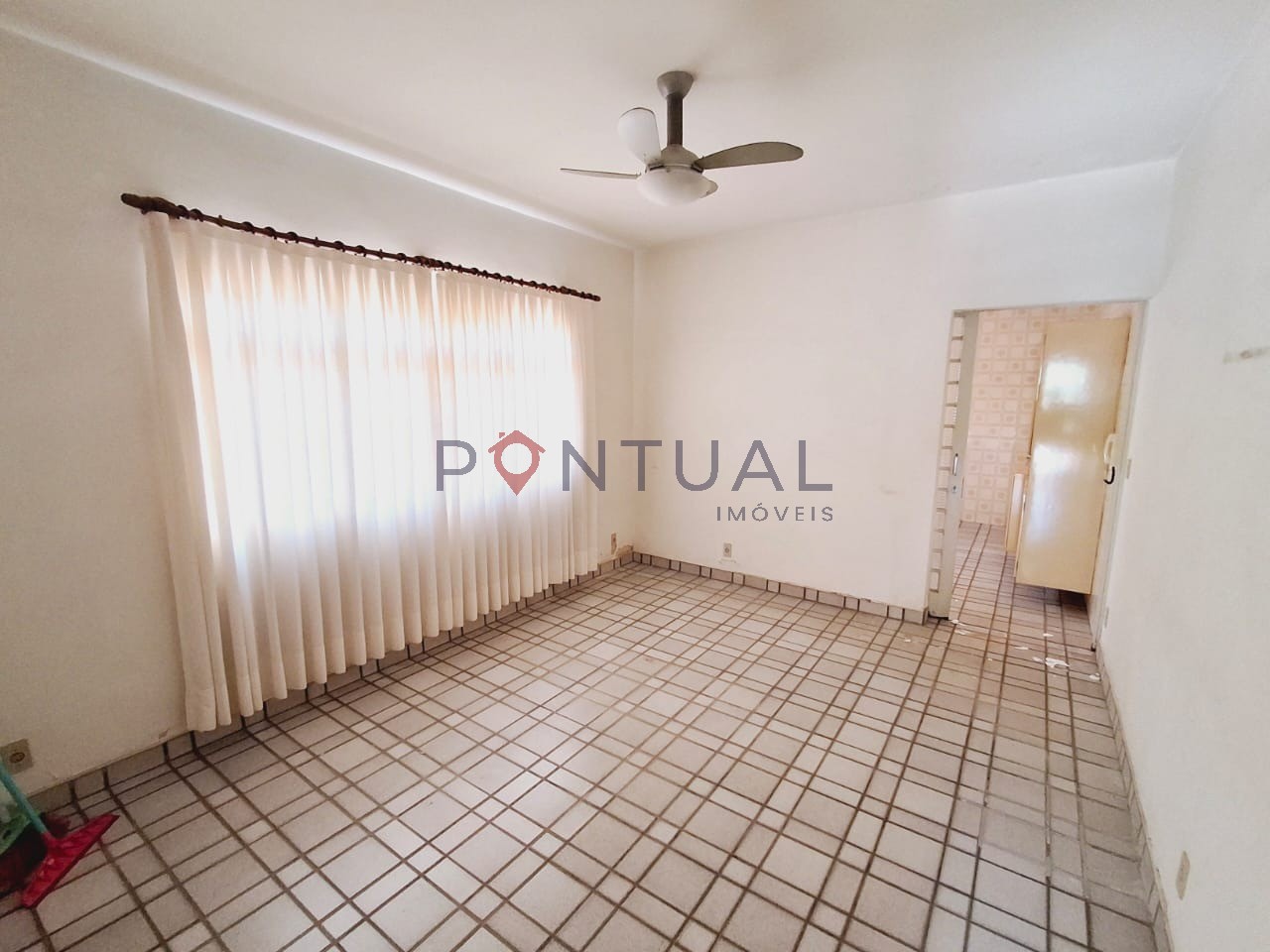 Imóvel de alto padrão para alugar no Jardim Maria Izabel em Marília-SP. Venha conferir