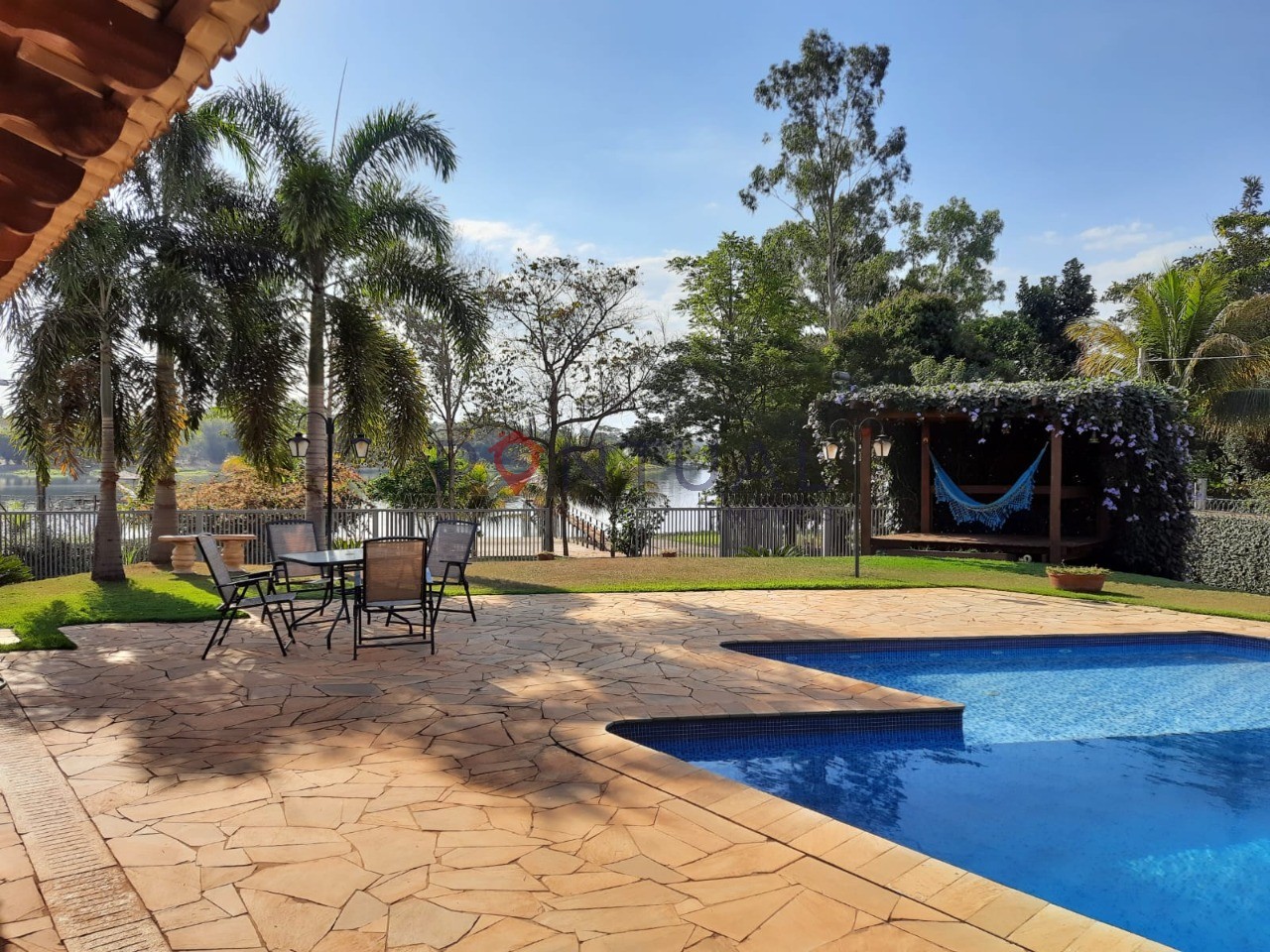 Rancho à venda recanto dourado lins sp 4 suítes piscina R$ 1