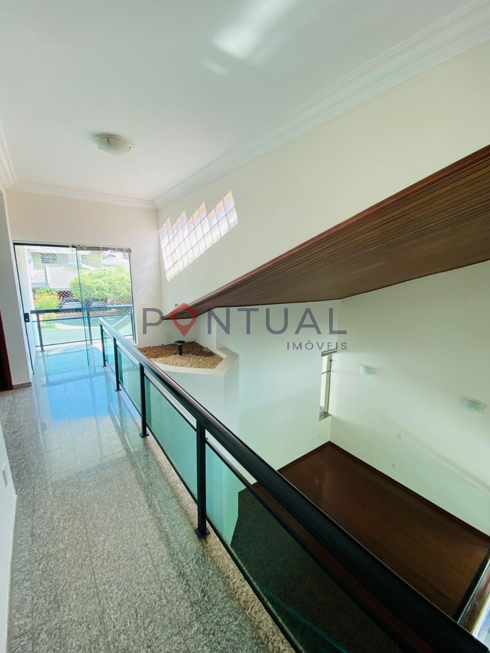 Casa de luxo no parque das esmeraldas, marília-sp. Disponíve