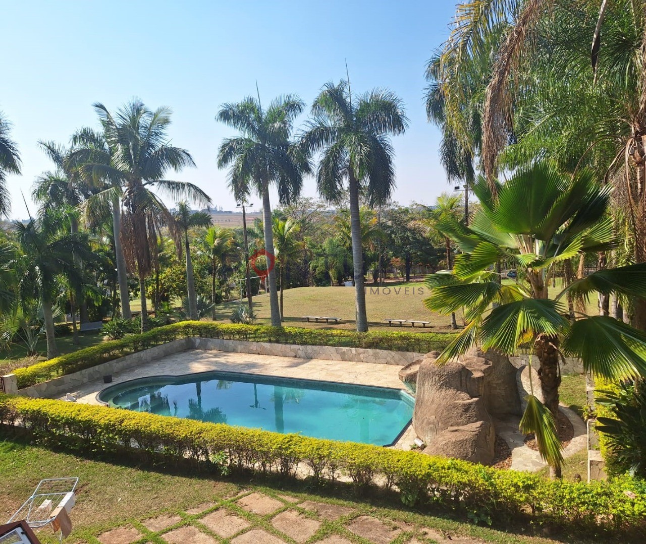 Chácara à Venda no Condomínio Serra Dourada Marília SP 3 Quartos Suíte Piscina R$ 2.990.000 - Visite com a Pontual Imóveis sua imobiliária em Marília
