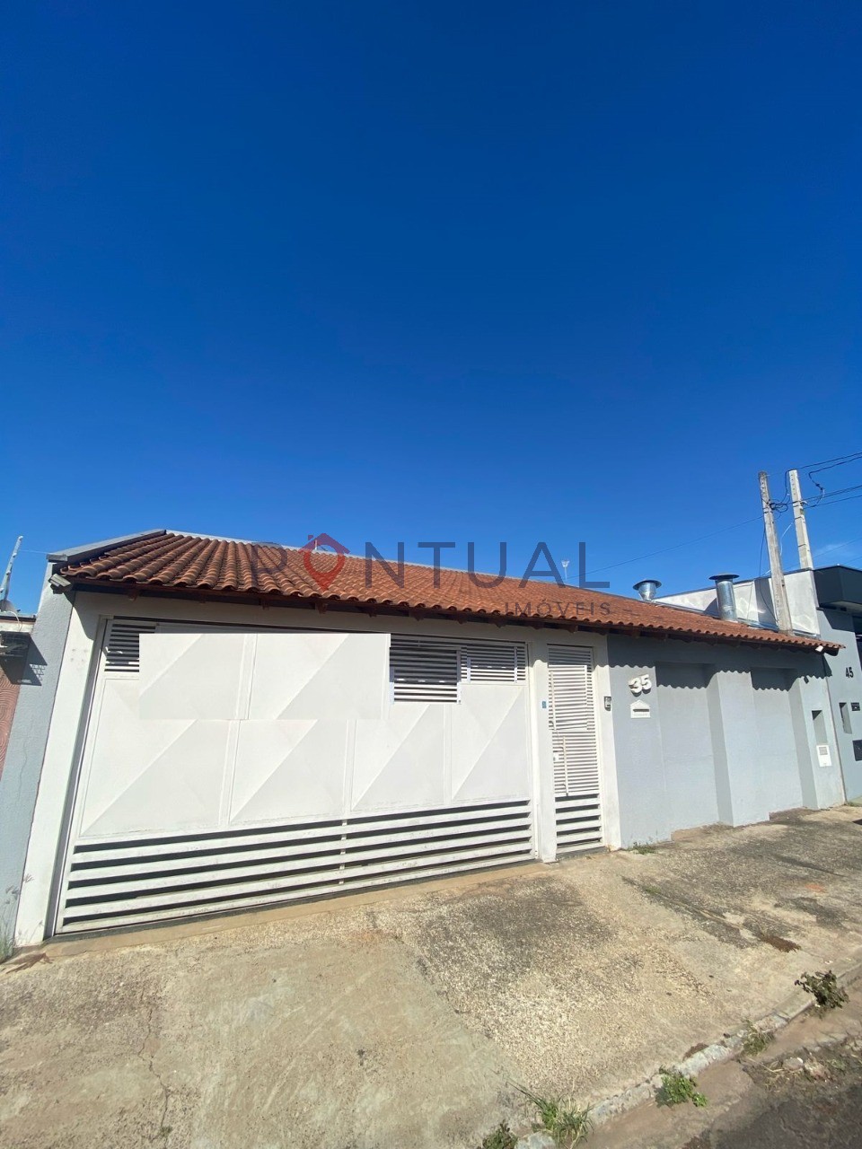 Casa para venda ou para alugar em Marília SP no Jardim Parati. Marque a sua visita!