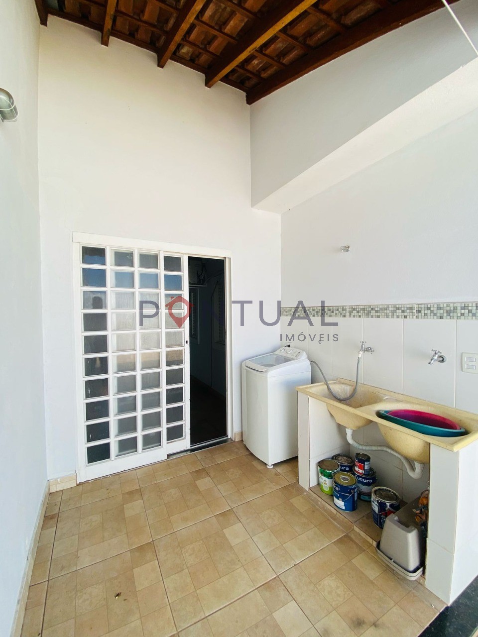 Casa para venda ou para alugar em Marília SP no Jardim Parati. Marque a sua visita!