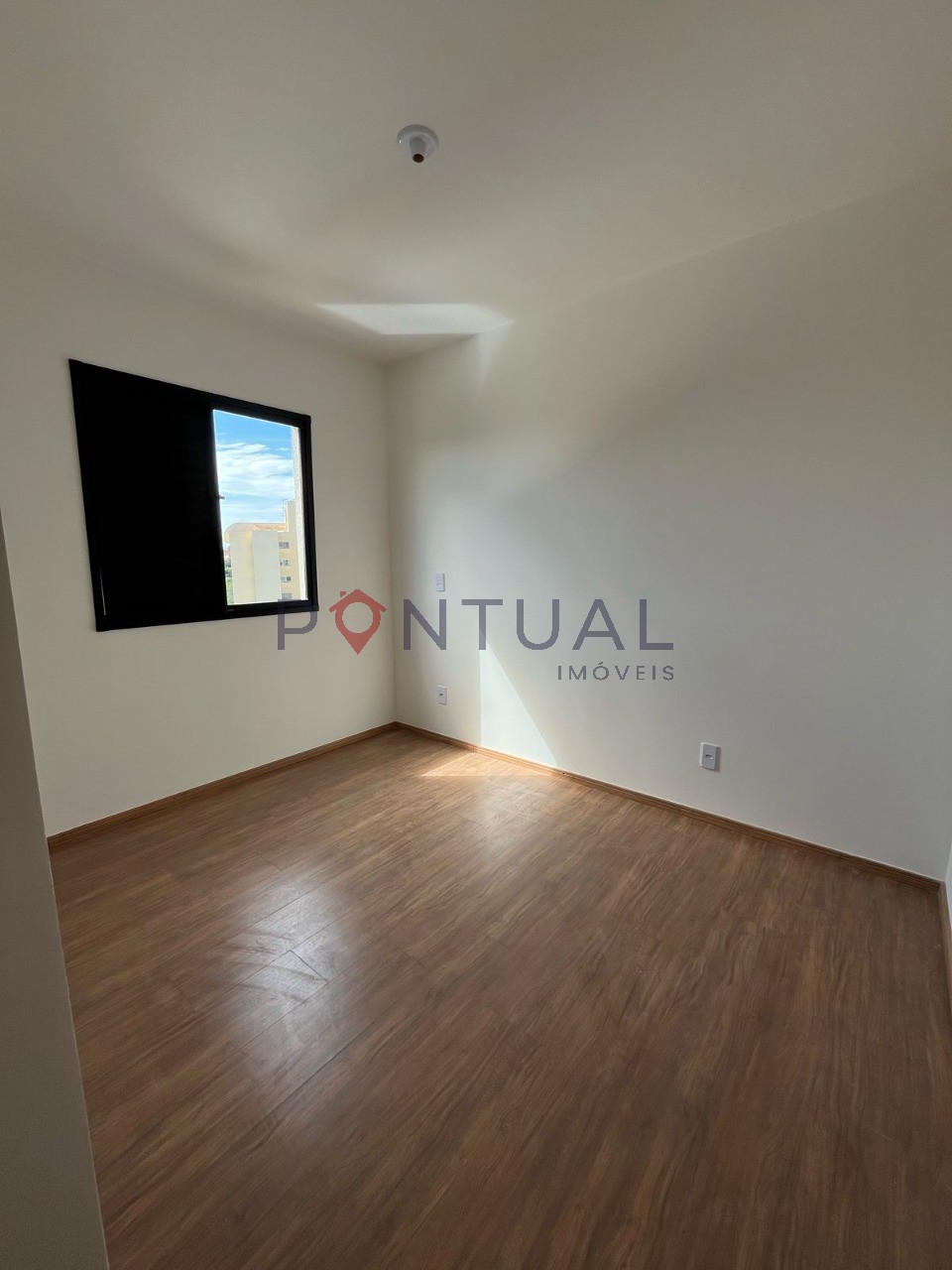 Apartamento para alugar em marília-sp, jardim cristo rei. Vi