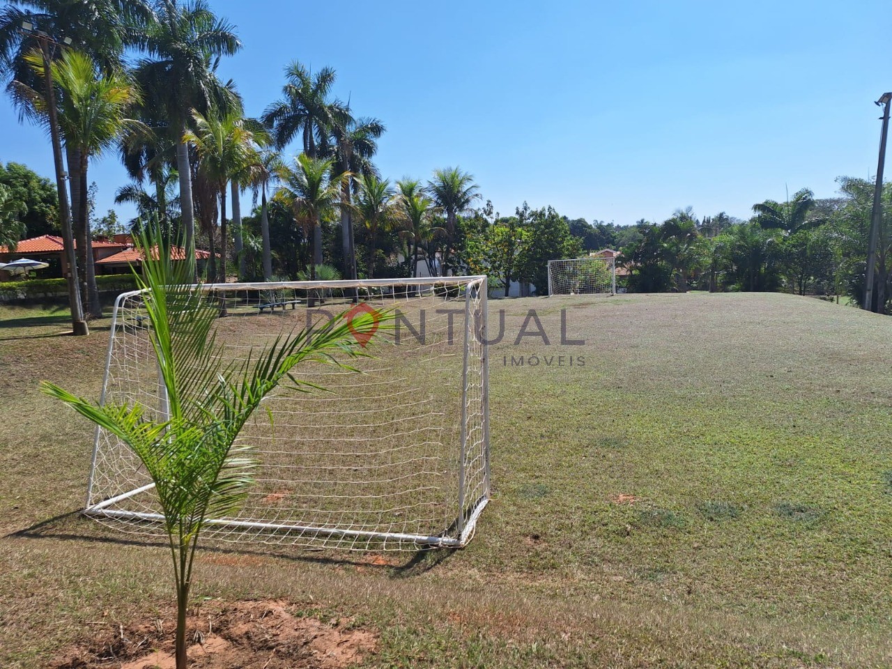 Chácara à Venda no Condomínio Serra Dourada Marília SP 3 Quartos Suíte Piscina R$ 2.990.000 - Visite com a Pontual Imóveis sua imobiliária em Marília