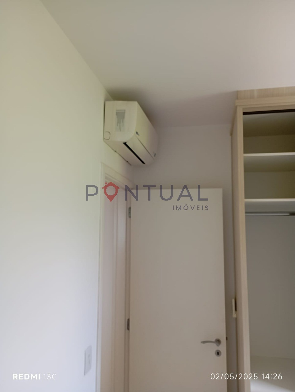 Apartamento à venda no Pátio Esmeralda Fragata Marília 3 dormitórios, suíte, lazer completo ? Negocie na Pontual Imóveis sua imobiliária em Marília