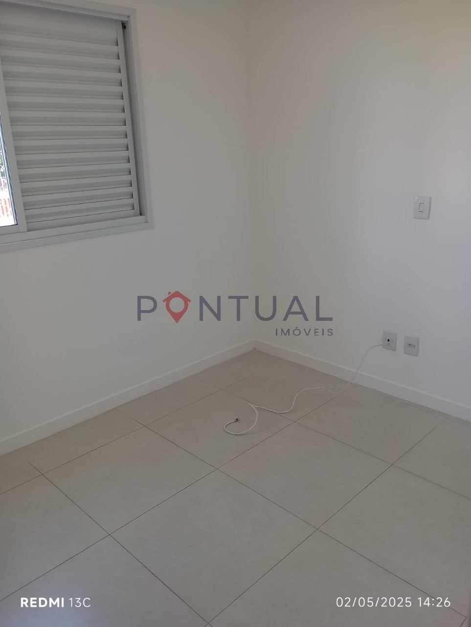 Apartamento à venda no Pátio Esmeralda Fragata Marília 3 dormitórios, suíte, lazer completo ? Negocie na Pontual Imóveis sua imobiliária em Marília