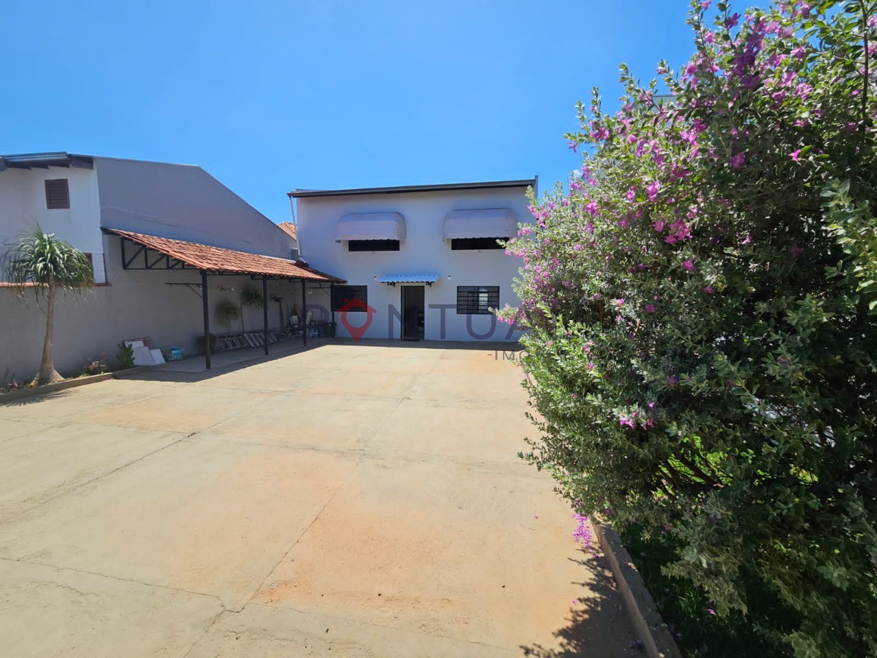 Casa à Venda no Jardim Alvorada em Marília SP com 3 Quartos 4 Vagas, R$ 640 mil - Valor Negociável com a Pontual Imóveis sua imobiliária em Marília