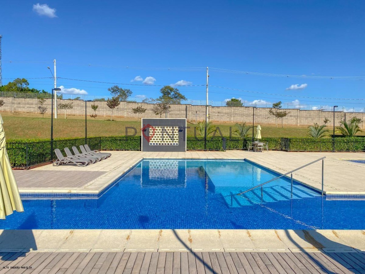Terreno à venda cond. Jardins de renoir em marília sp, 300m²