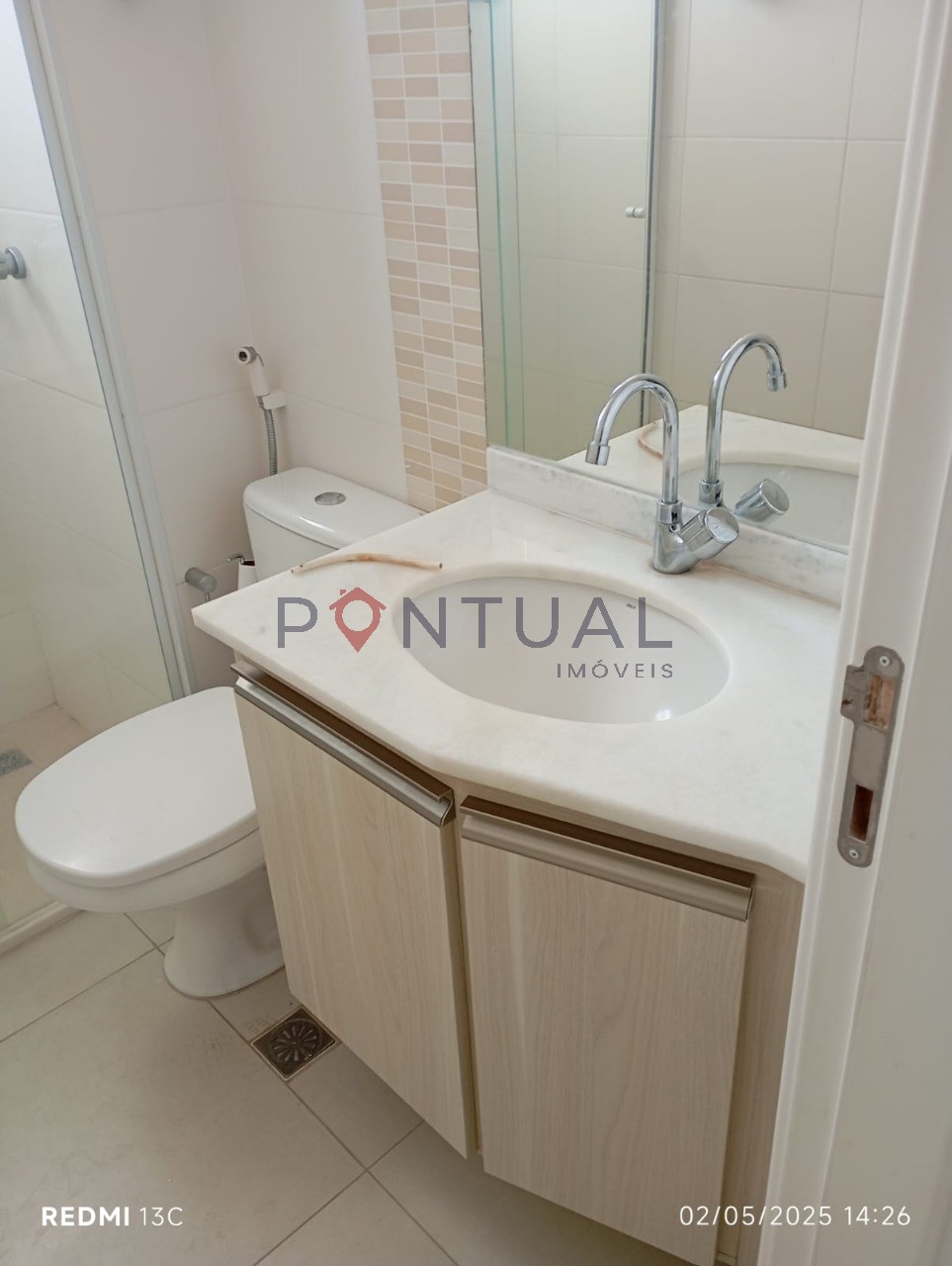 Apartamento à venda no Pátio Esmeralda Fragata Marília 3 dormitórios, suíte, lazer completo ? Negocie na Pontual Imóveis sua imobiliária em Marília