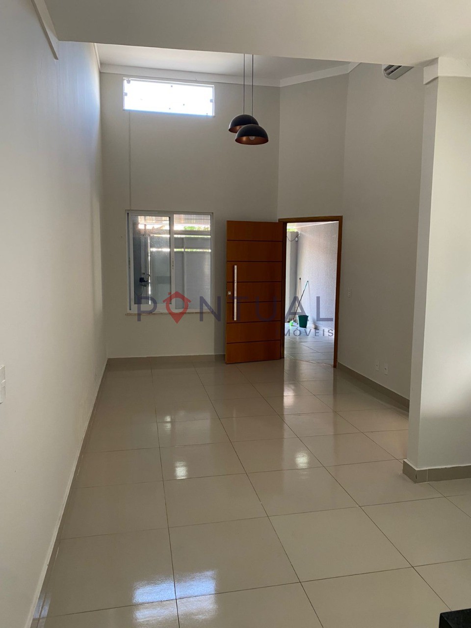 Casa à venda em Marília no Bairro Palmital. Venha visitar!