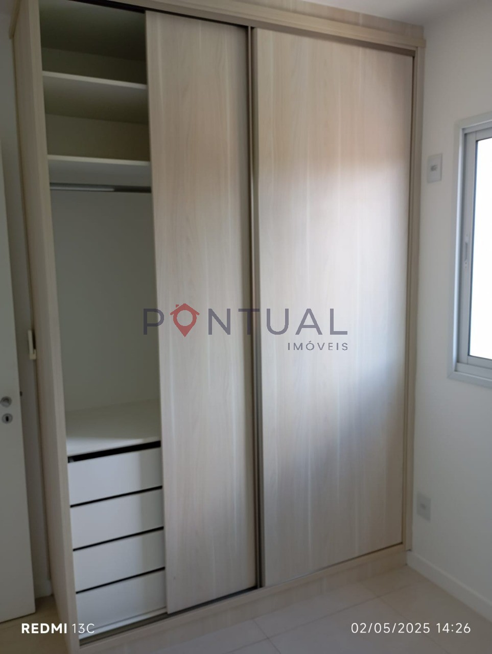 Apartamento à venda no Pátio Esmeralda Fragata Marília 3 dormitórios, suíte, lazer completo ? Negocie na Pontual Imóveis sua imobiliária em Marília