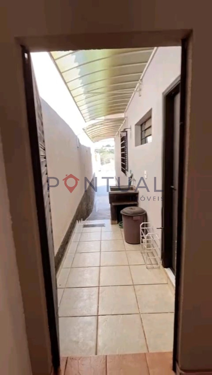 Casa à venda no jardim cristo rei em marília sp com 3 quarto