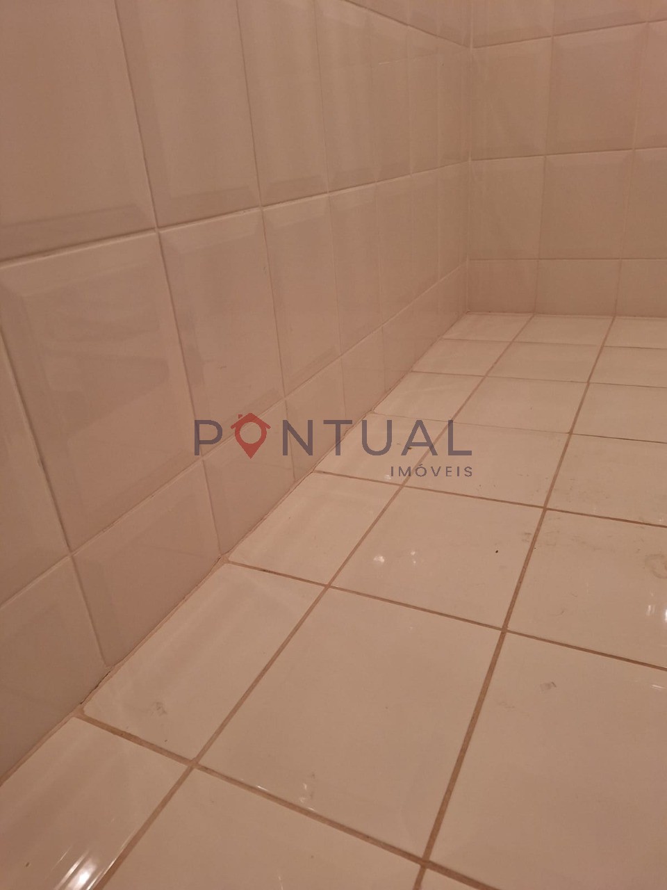 Chácara à Venda no Condomínio Serra Dourada Marília SP 3 Quartos Suíte Piscina R$ 2.990.000 - Visite com a Pontual Imóveis sua imobiliária em Marília