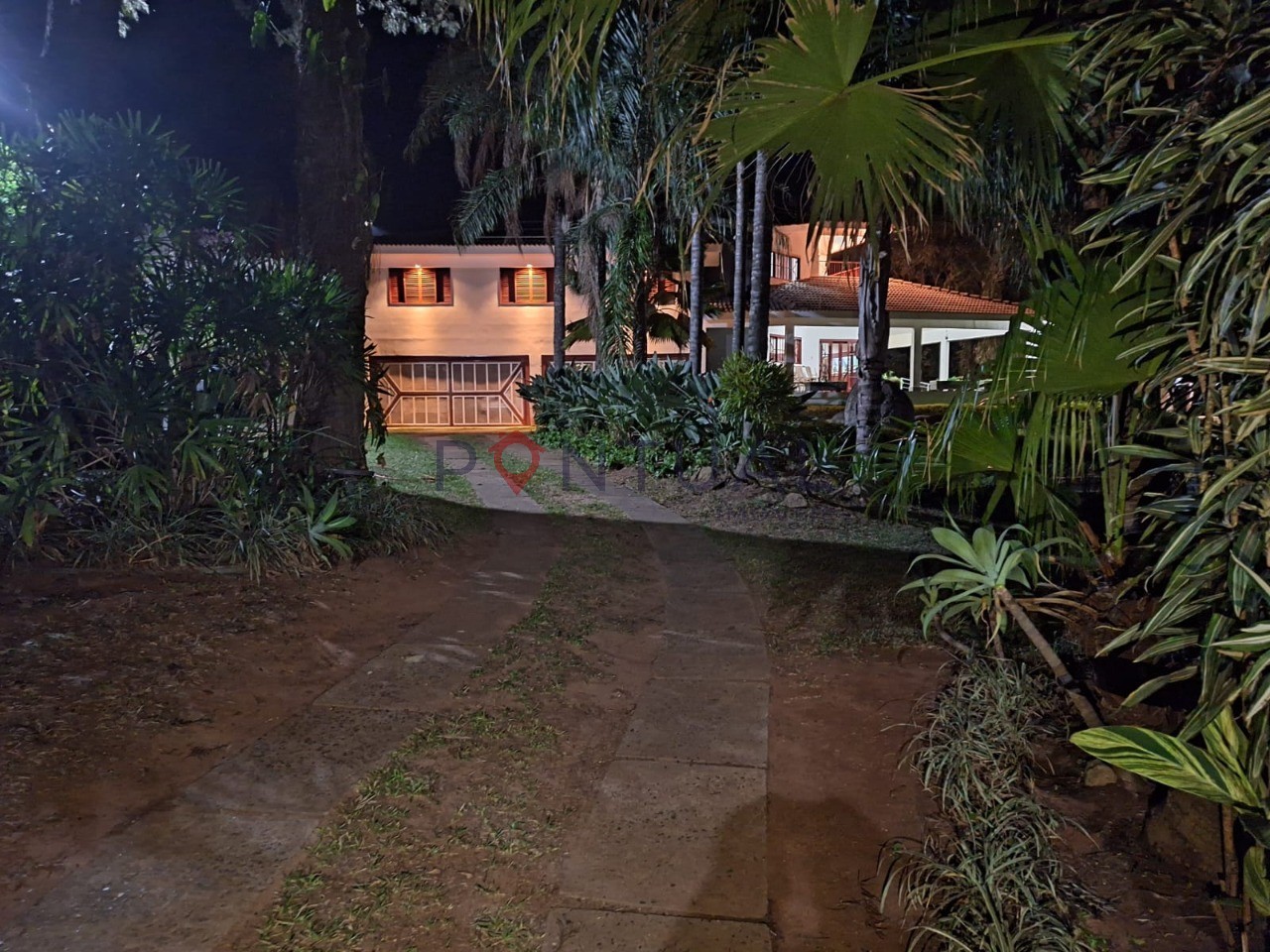 Chácara à Venda no Condomínio Serra Dourada Marília SP 3 Quartos Suíte Piscina R$ 2.990.000 - Visite com a Pontual Imóveis sua imobiliária em Marília