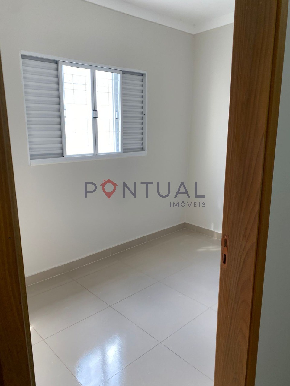 Casa à venda em Marília no Bairro Palmital. Venha visitar!