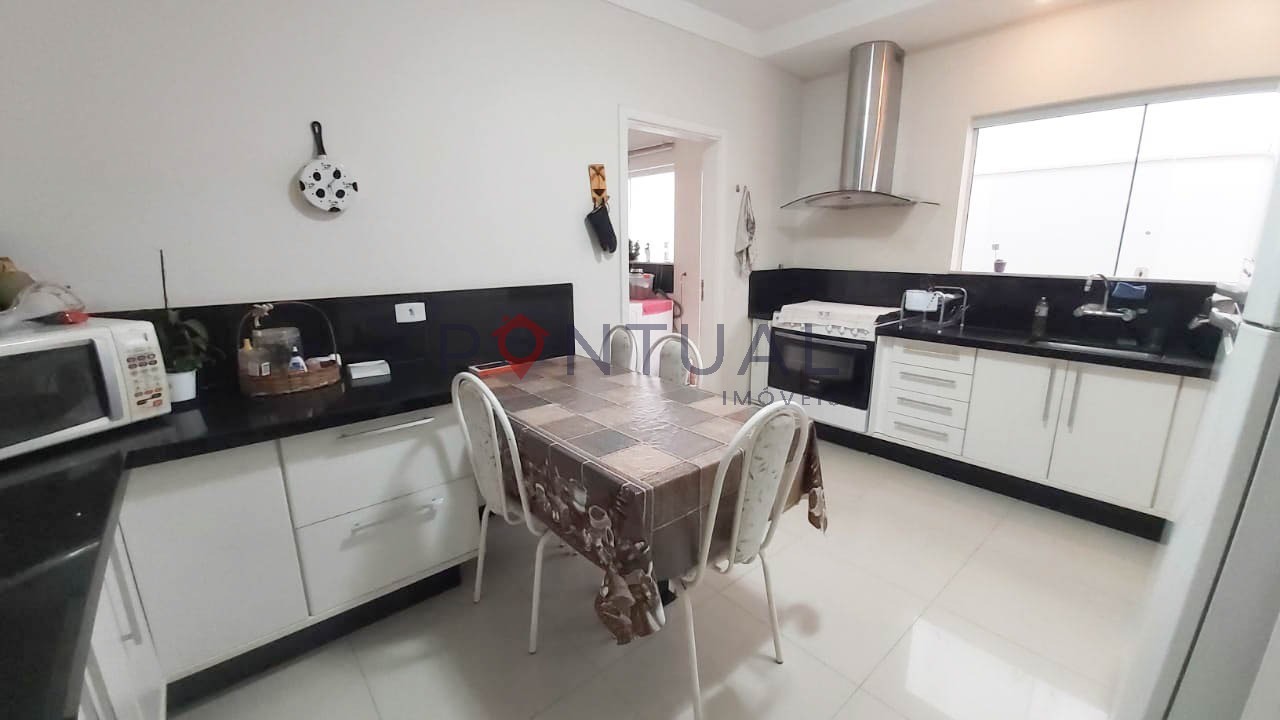 Casa de luxo em condomínio para alugar no garden park em mar
