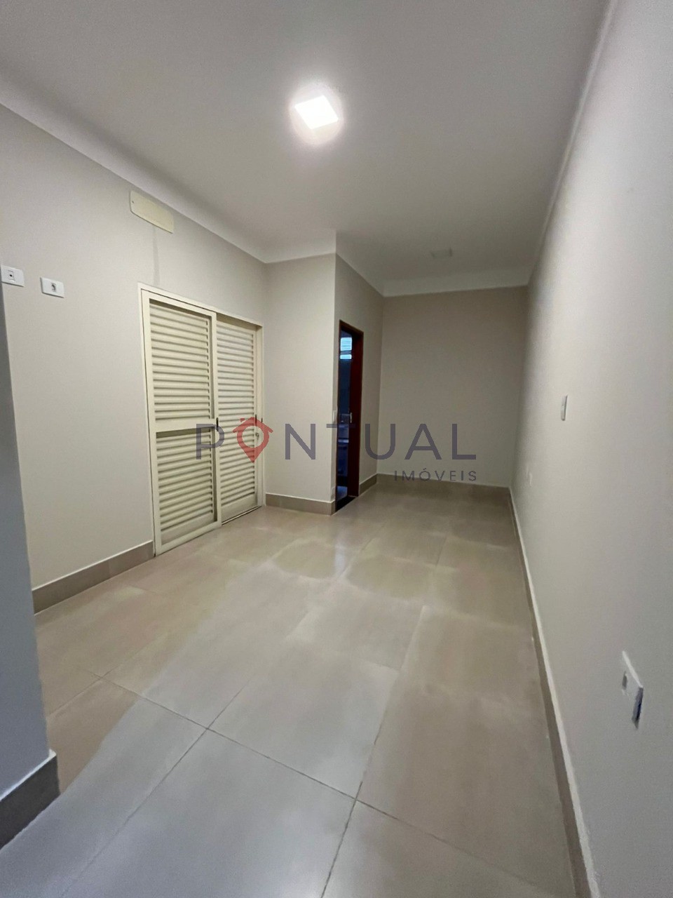 Casa para alugar em marília no bairro jardim esplanada. Simu