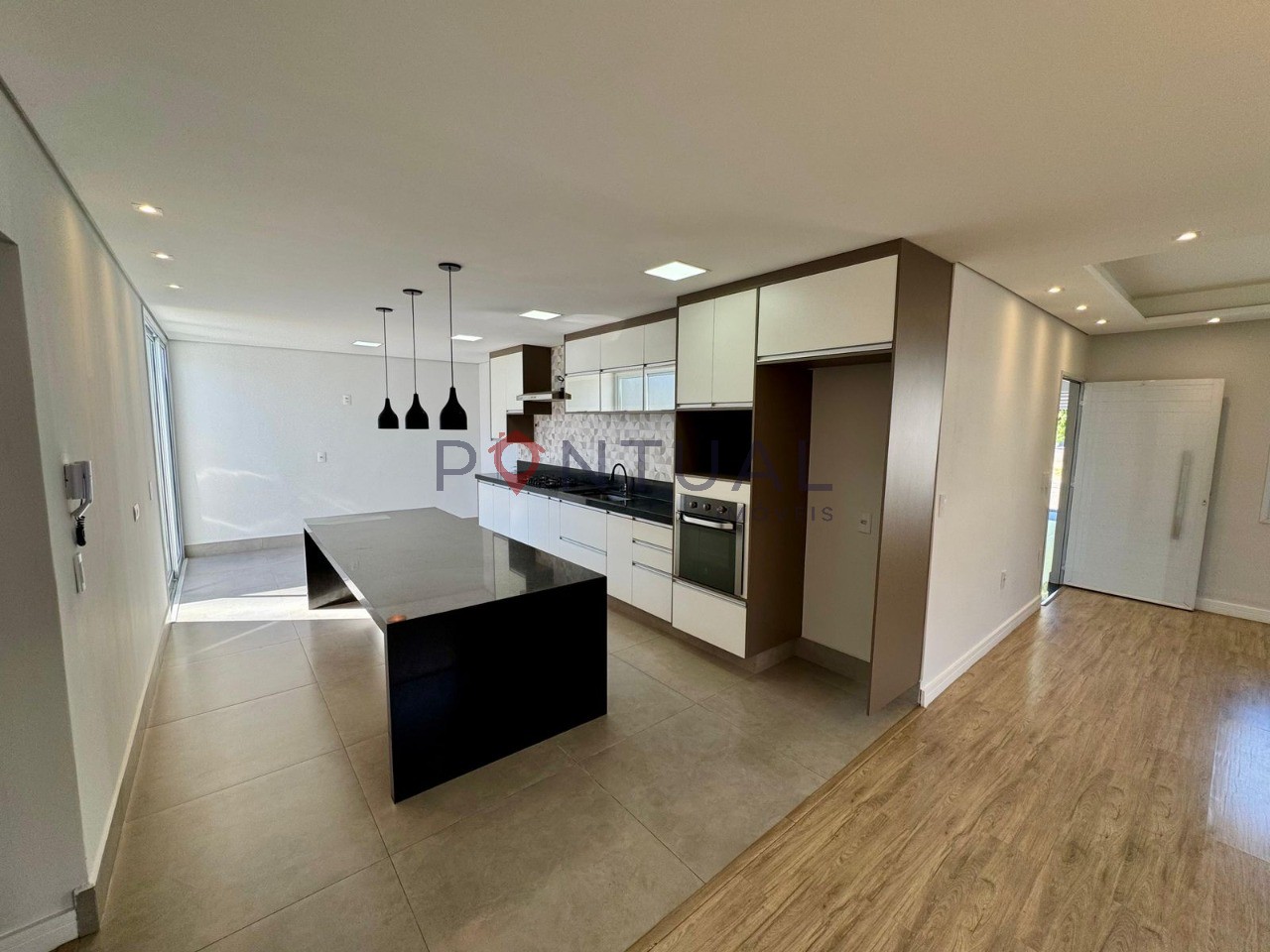 Linda casa à venda em marília na zona sul