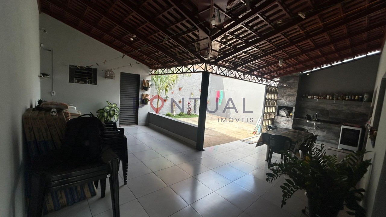 Casa à venda de 3 Dormitórios no Jardim Planalto em Marília - Imóveis Marília Pontual Imóveis