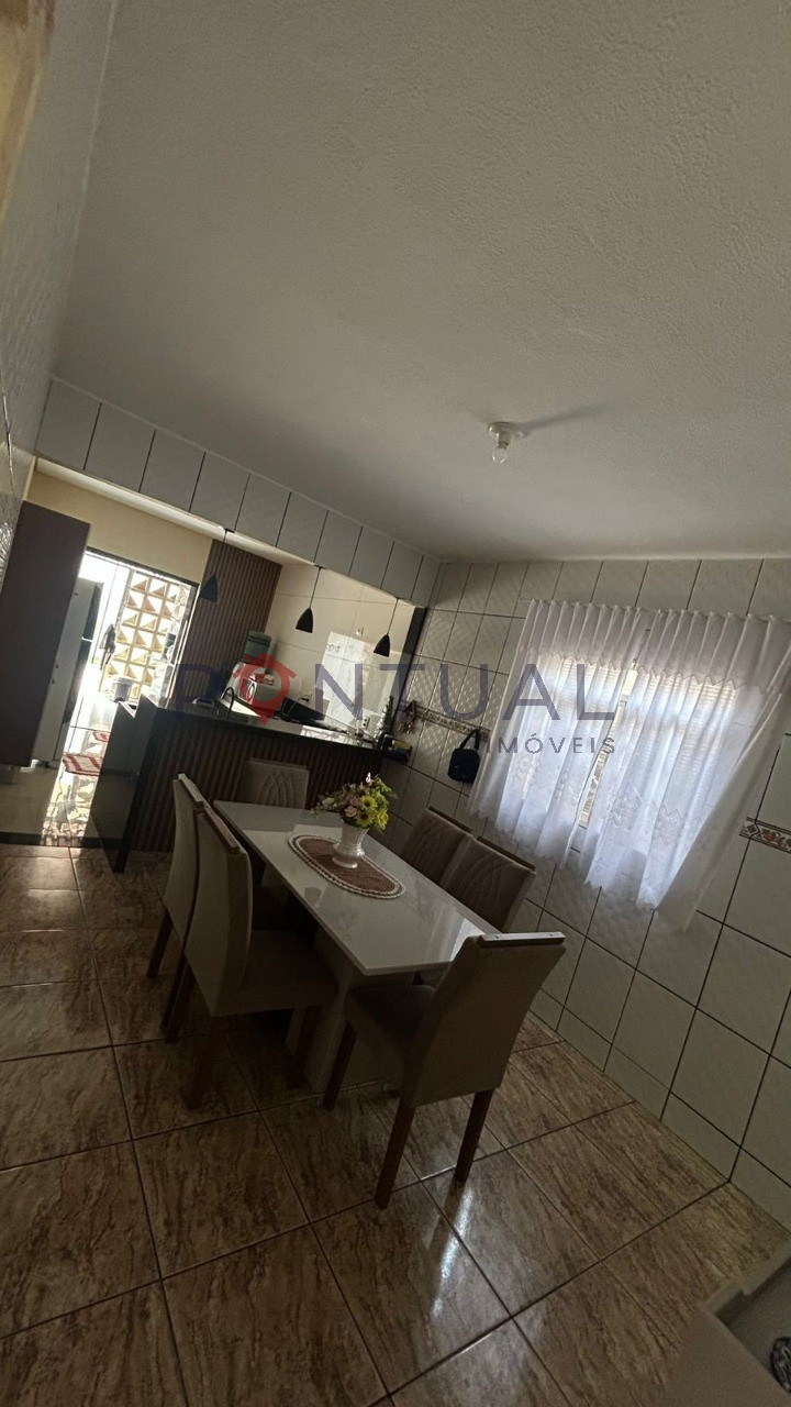 Casa à venda de 3 dormitórios no jardim planalto em marília 