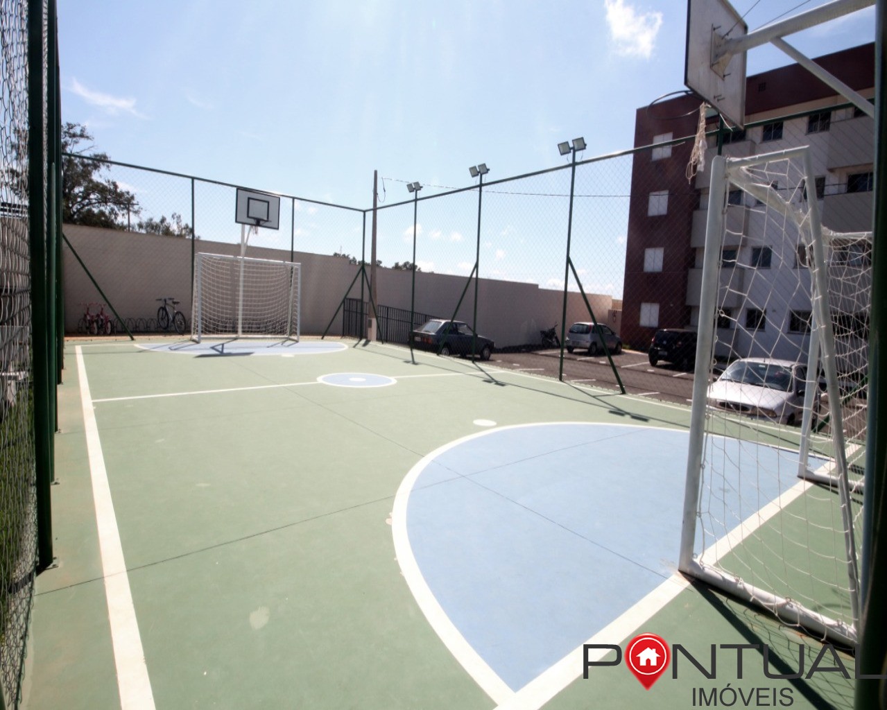 Apartamento à venda em Marília no Condomínio Residencial Murano todo mobiliado. Confira!