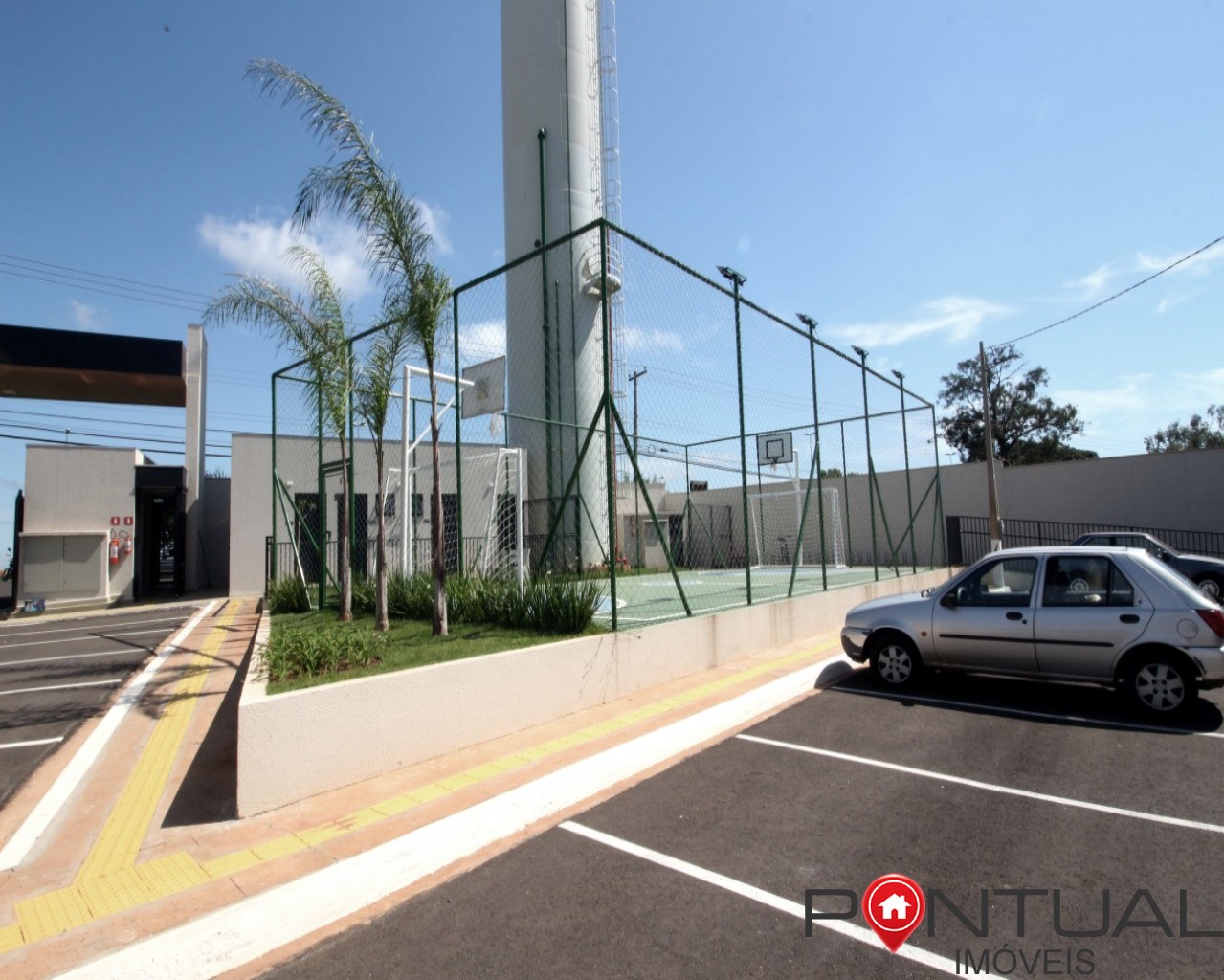 Apartamento à venda em Marília no Condomínio Residencial Murano todo mobiliado. Confira!