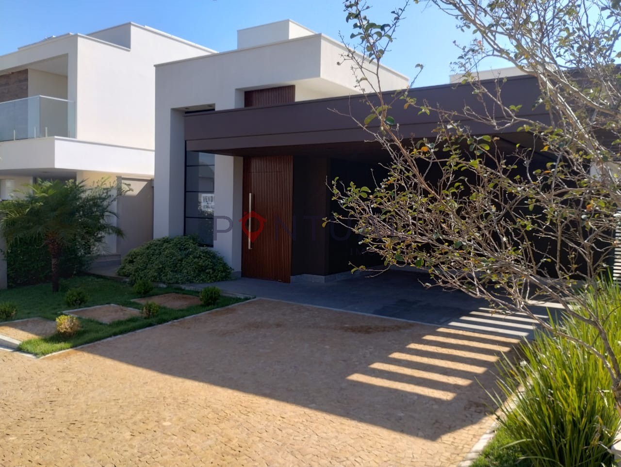 Casa à venda em Marília em condomínio fechado! Venha conhecer!