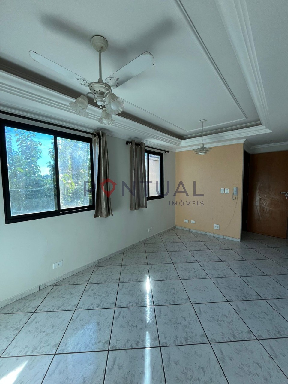 Apartamento barato à venda ou para alugar em marília. Agende
