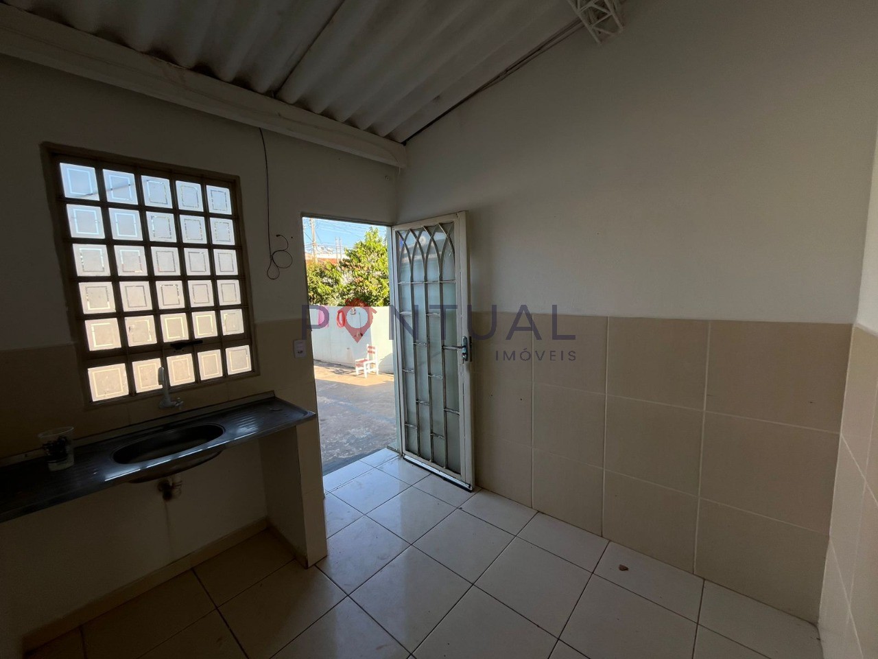 Casa para alugar em marília no bairro jardim fontanelli. Ven