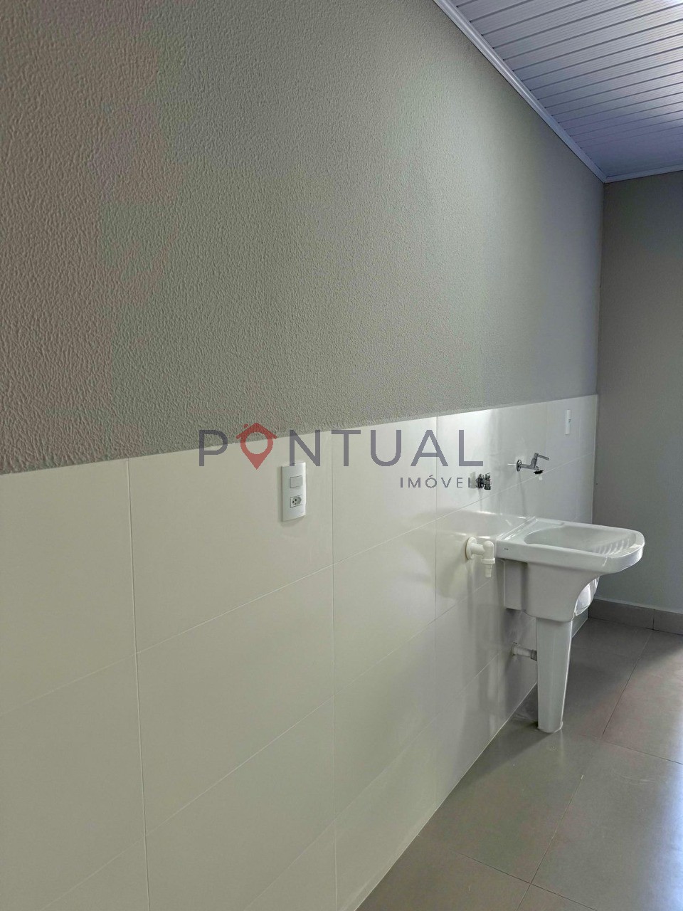 Casa Nova à Venda no Palmital - Marília/SP 3 Quartos com Suíte R$ 375.000. Simule seu financiamento!