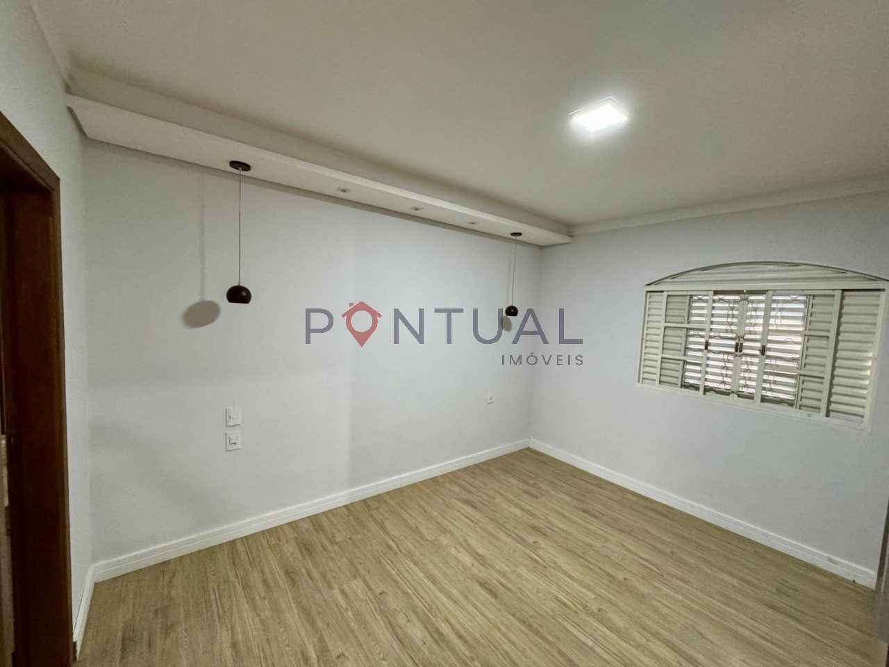 Linda casa à venda em marília na zona sul