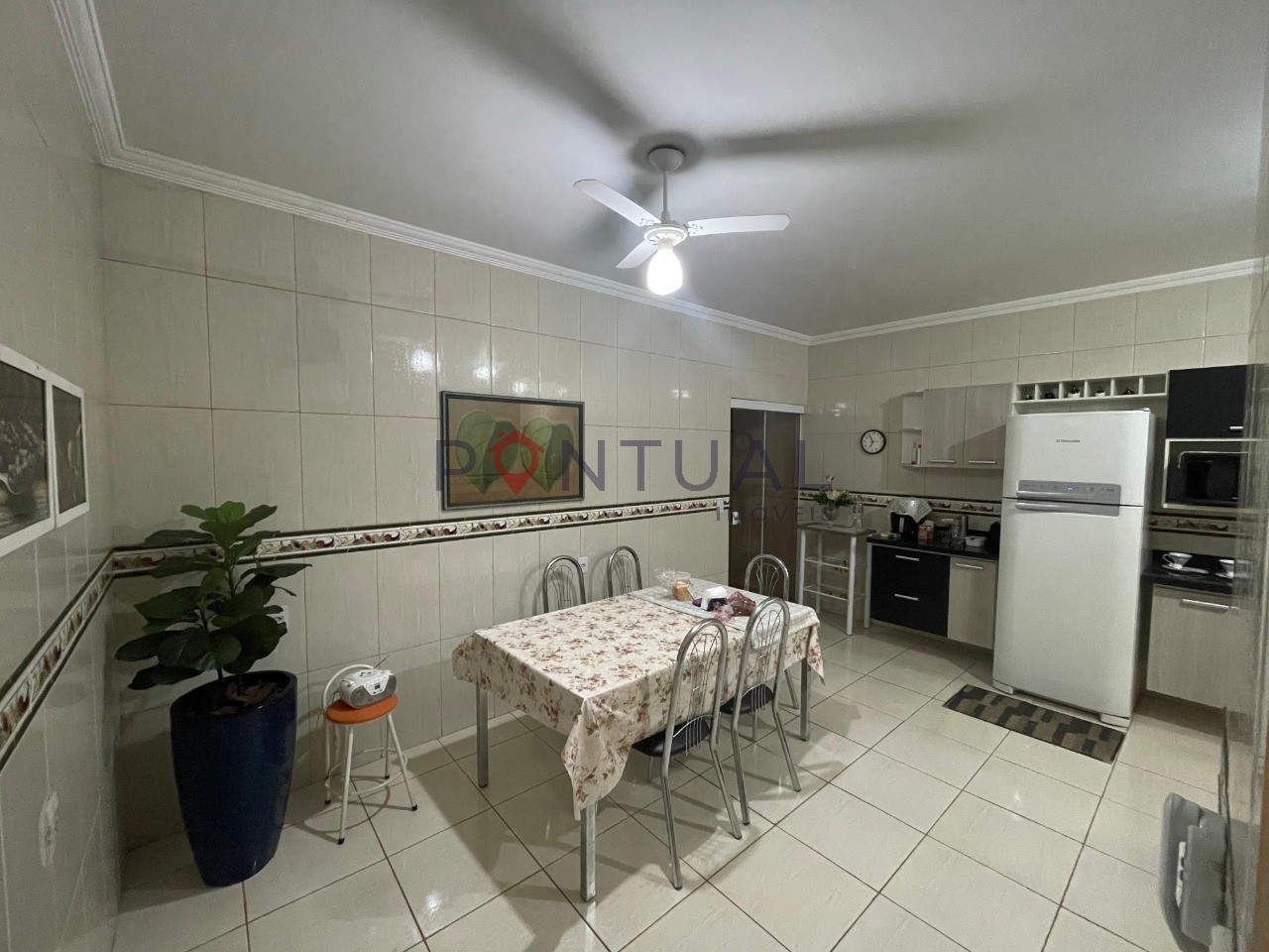 Casa à venda em Marília no Jardim Altos do Palmital. Visite!