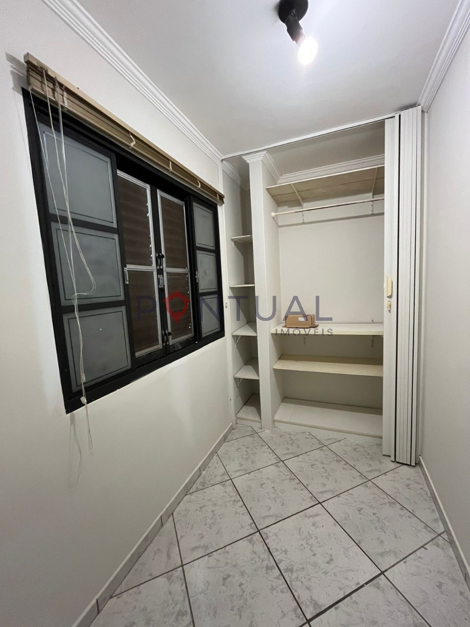 Apartamento barato à venda ou para alugar em Marília. Agende sua visita com a Pontual Imóveis - uma das melhores imobiliárias em Marília