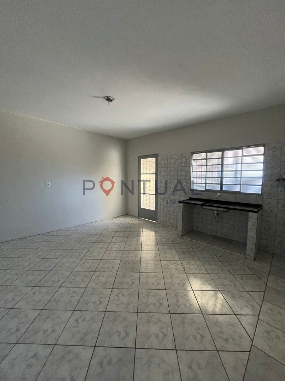 Casa para alugar em marília-sp no bairro jânio quadros.visit
