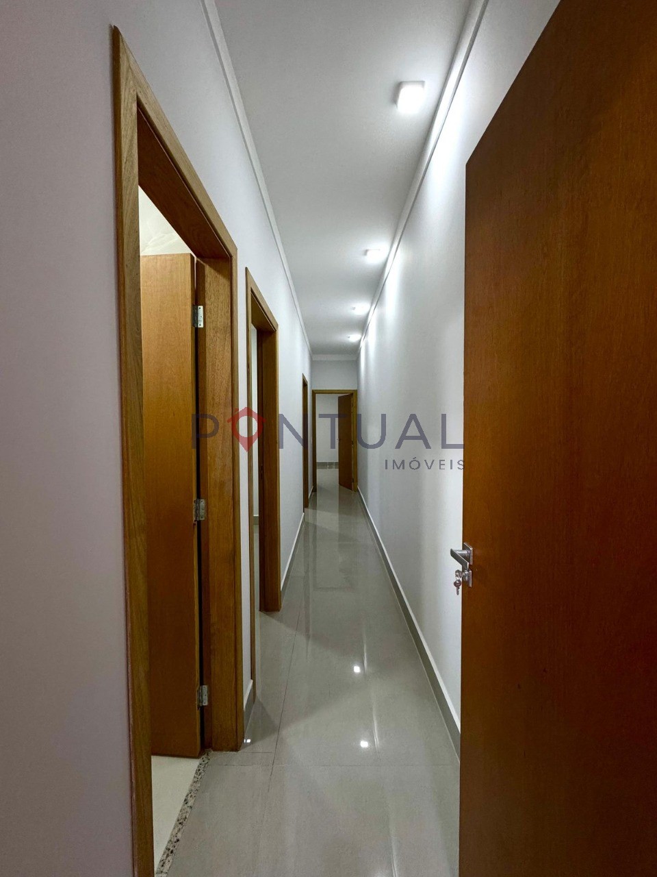 Casa Nova à Venda no Palmital - Marília/SP 3 Quartos com Suíte R$ 375.000. Simule seu financiamento!
