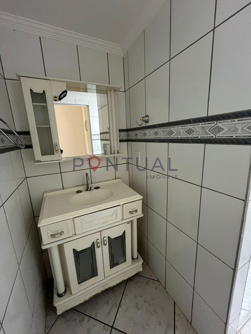Apartamento barato à venda ou para alugar em marília. Agende