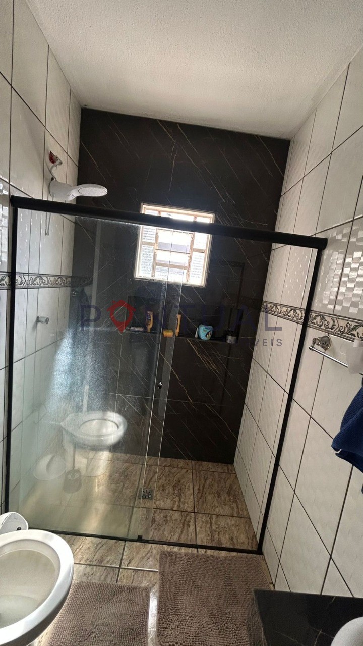 Casa à venda de 3 dormitórios no jardim planalto em marília 