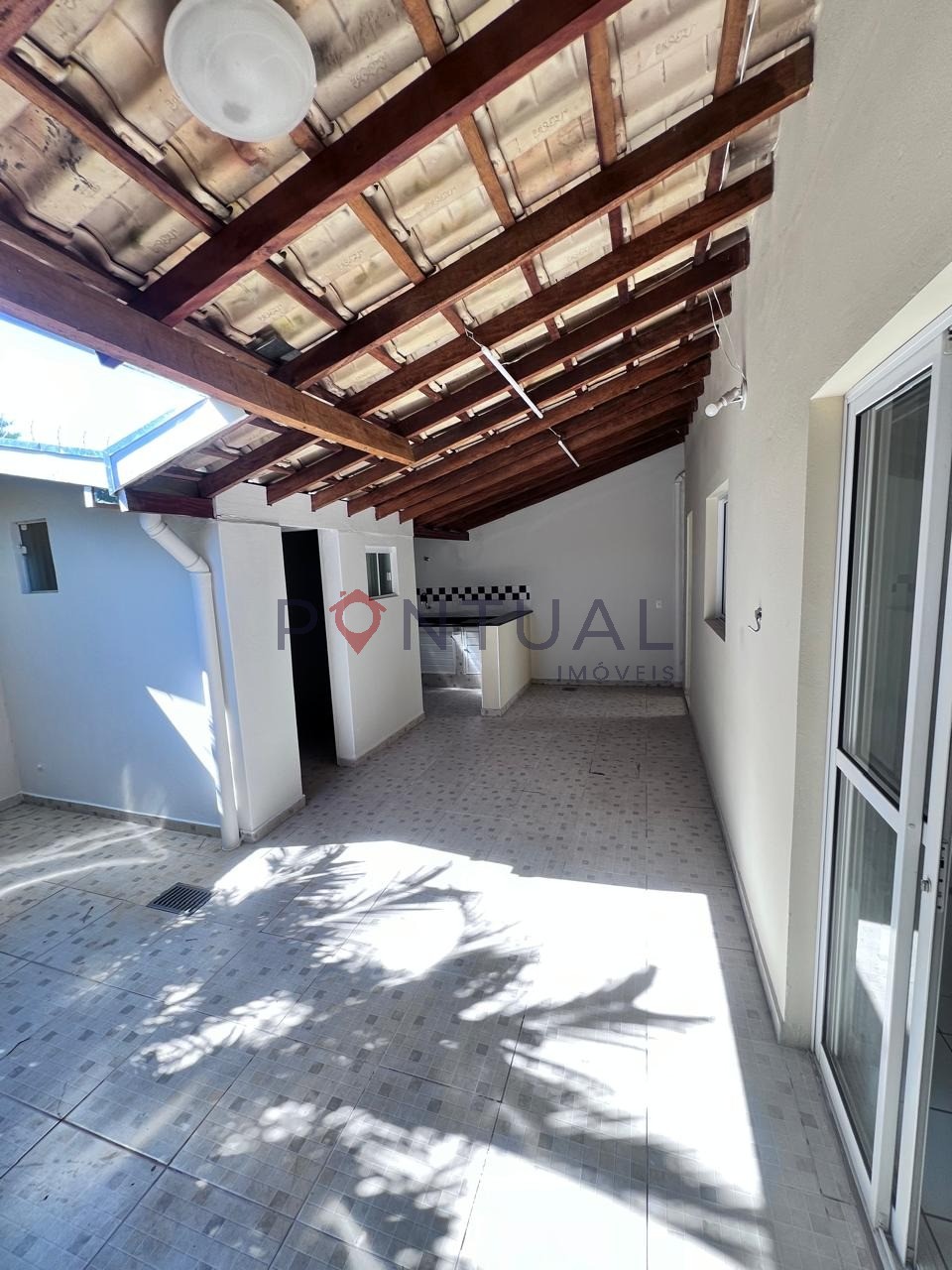 Casa à Venda em Marília no Condomínio Fechado Residencial Viver Bosque