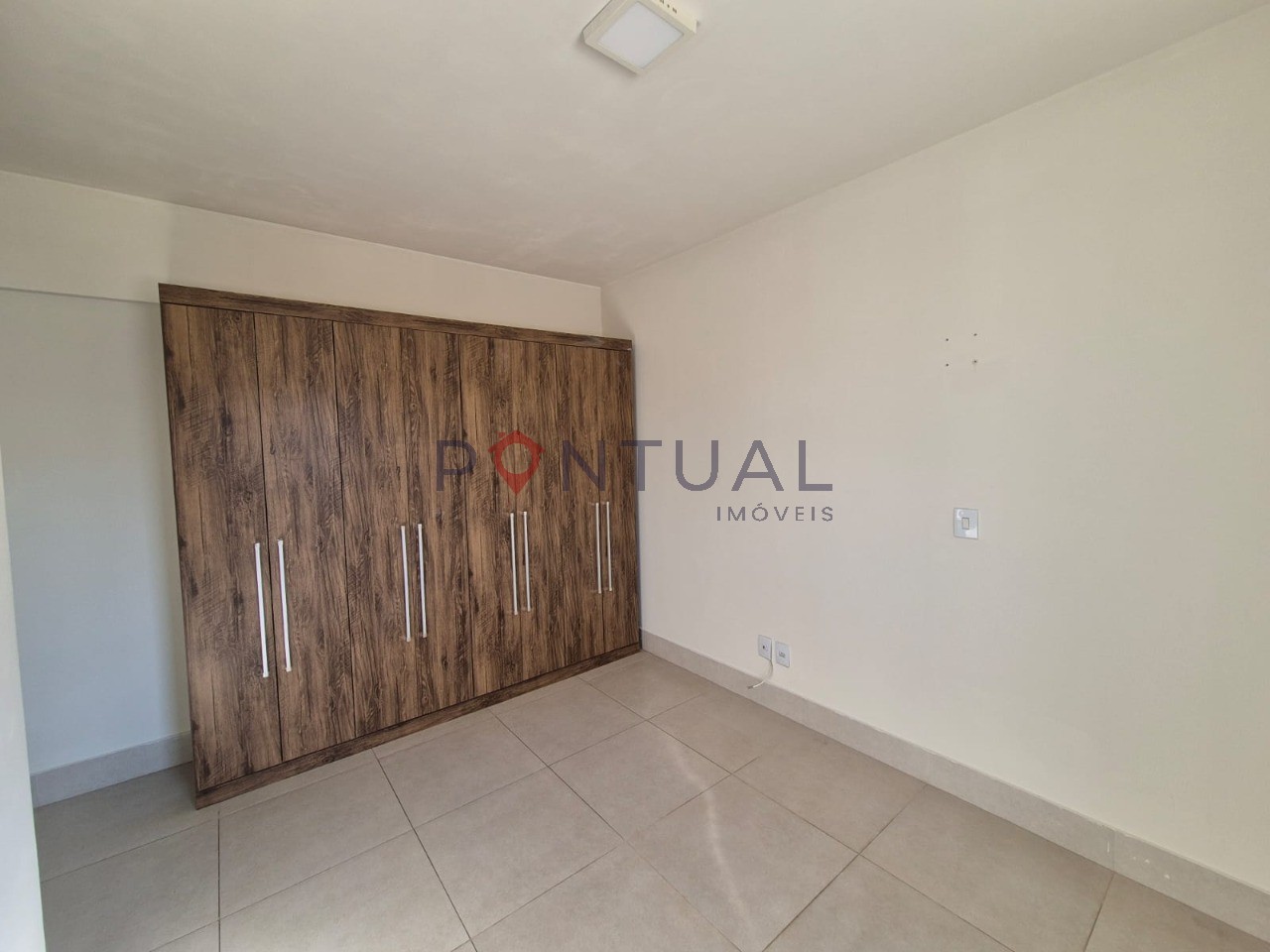 Apartamento à venda no edifício moreira, proximo ao shopping